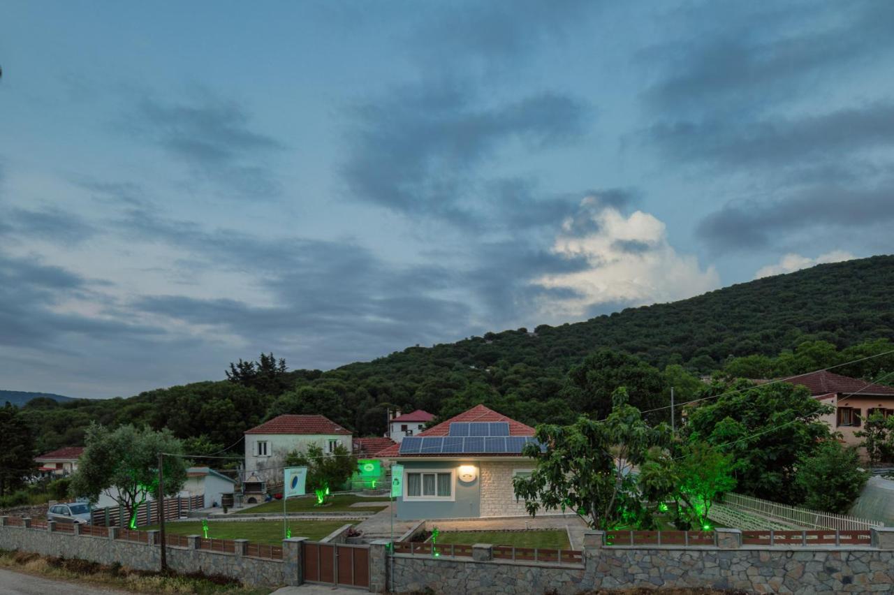 Bungalow Episkopiko อิโออันนินา ภายนอก รูปภาพ